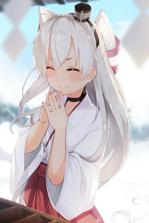 少女祈祷中……