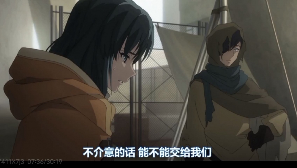 左为莉莉，右怪卡丝