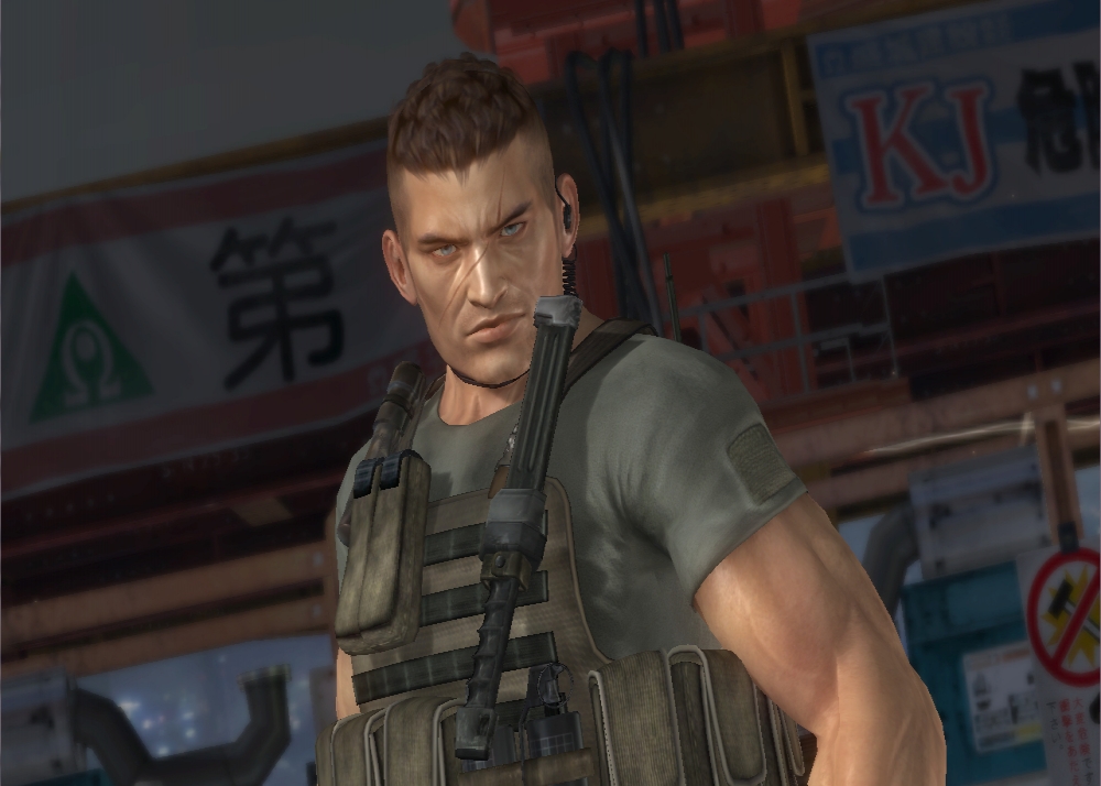 佣兵崔哈克示意