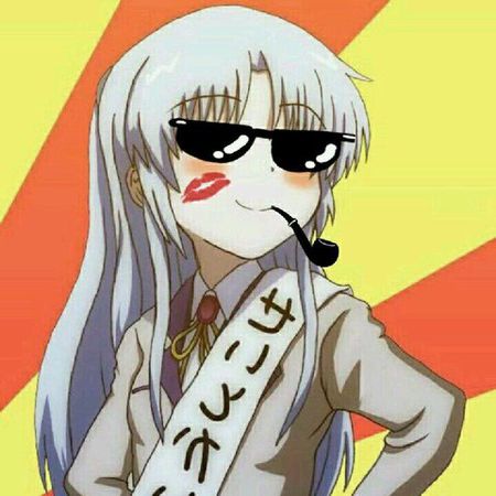 小奏被我亲了后很高兴