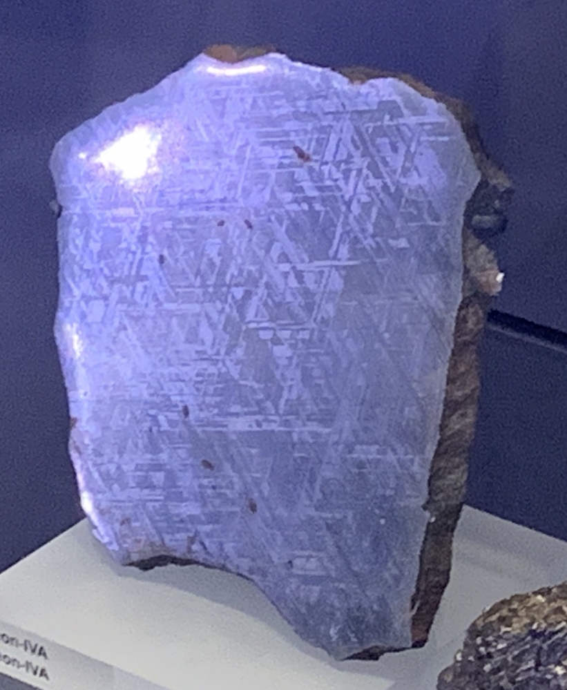陨铁切面
