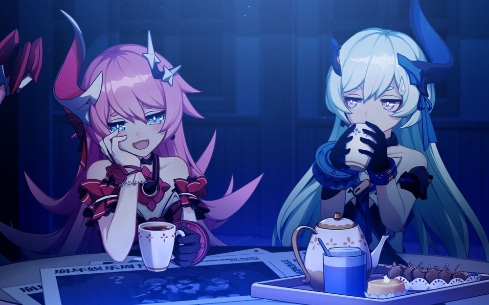 左萝莎莉亚、右莉莉娅