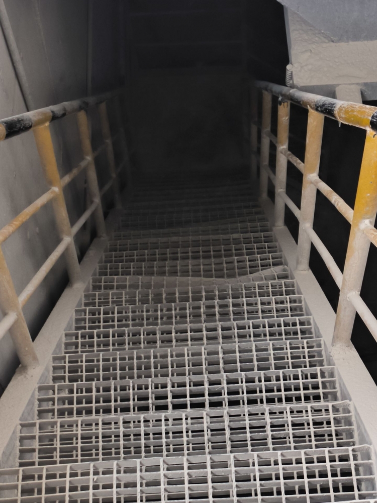 整体，图片自动曝光过