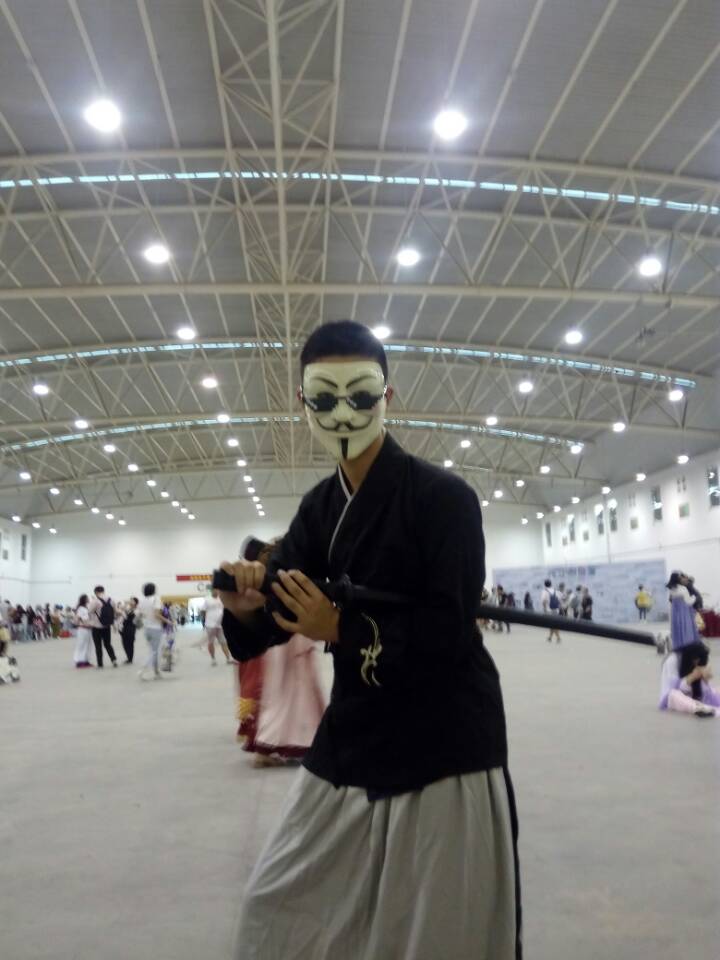 滑稽一笑