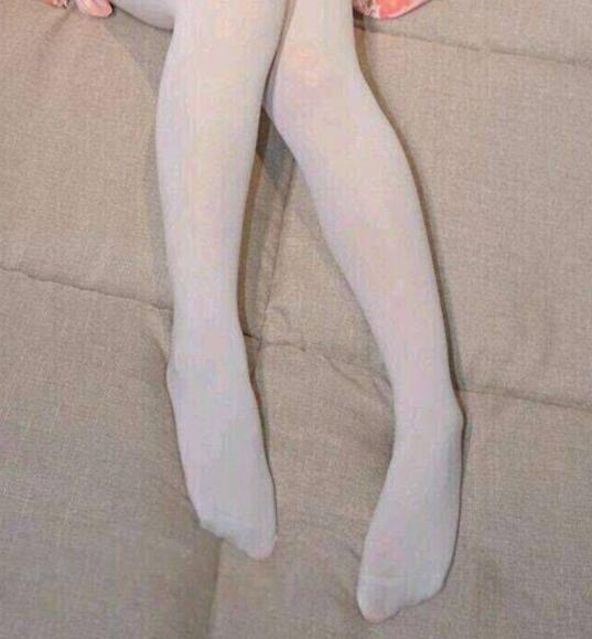 小呆毛白丝