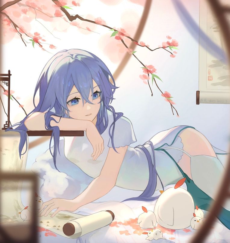 华