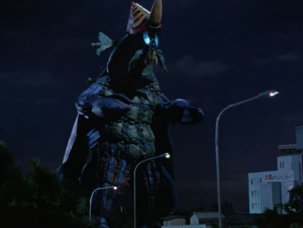 萤火虫超兽霍轮塔加