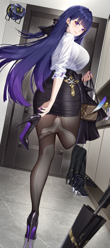 芽衣黑丝