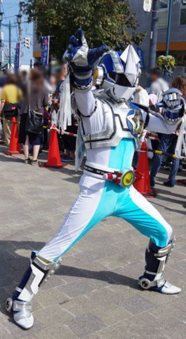 特摄战士「美食鲜士」