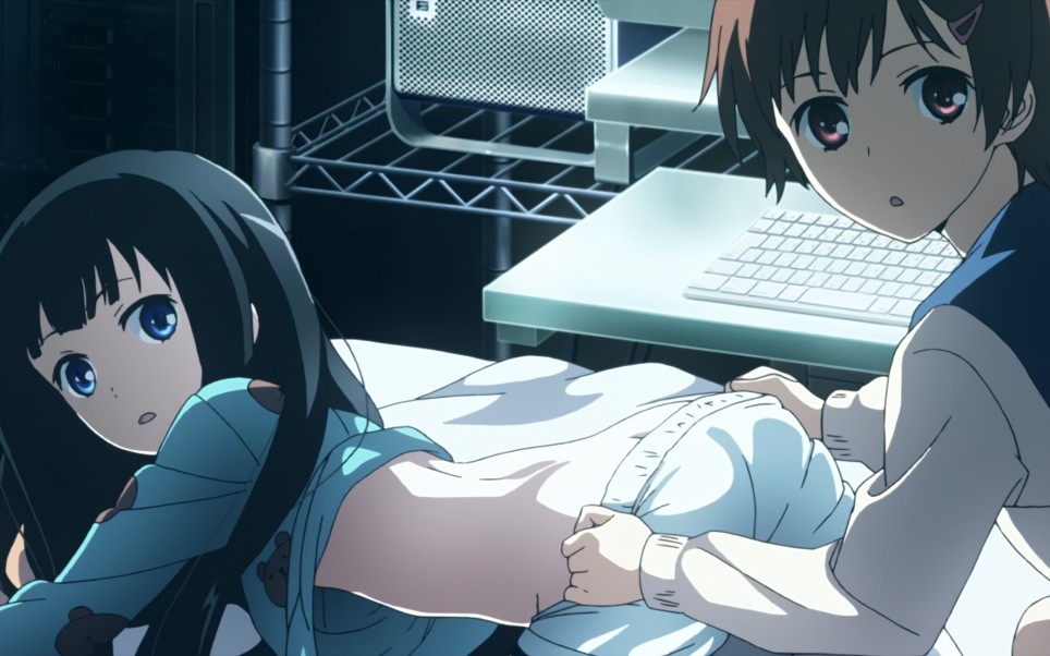 优秀的外援（左一）