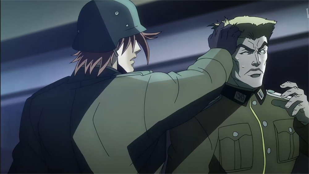 修特罗海姆（右）