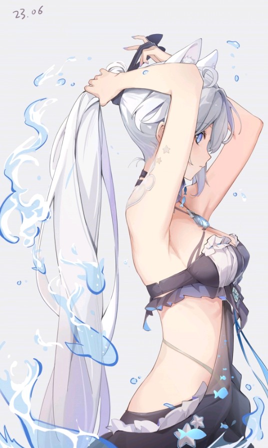 泳装琪猫猫好耶