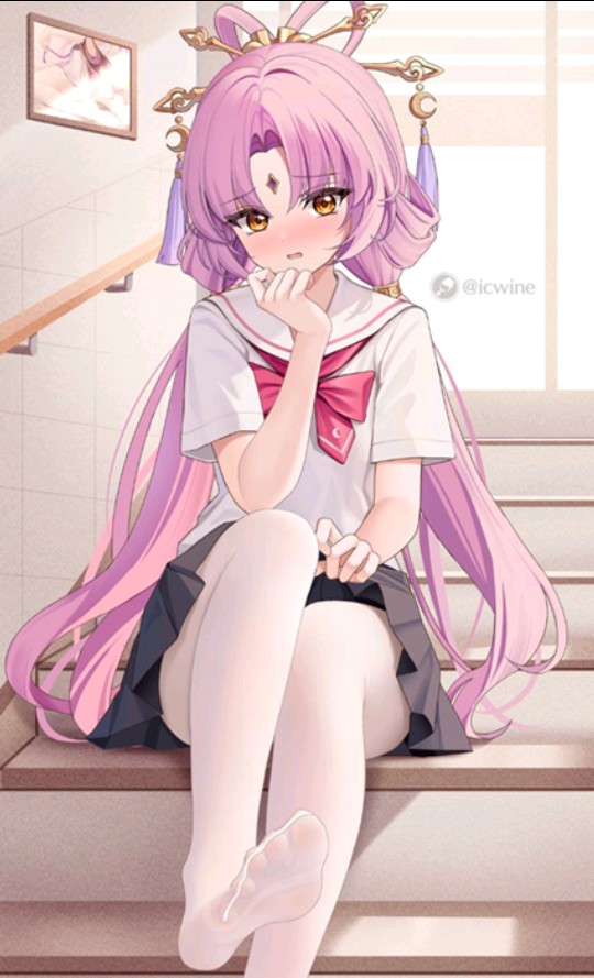 符玄白丝玉足😋