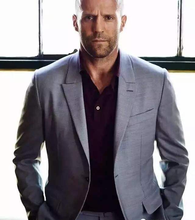 正装暴徒郭达·斯坦森