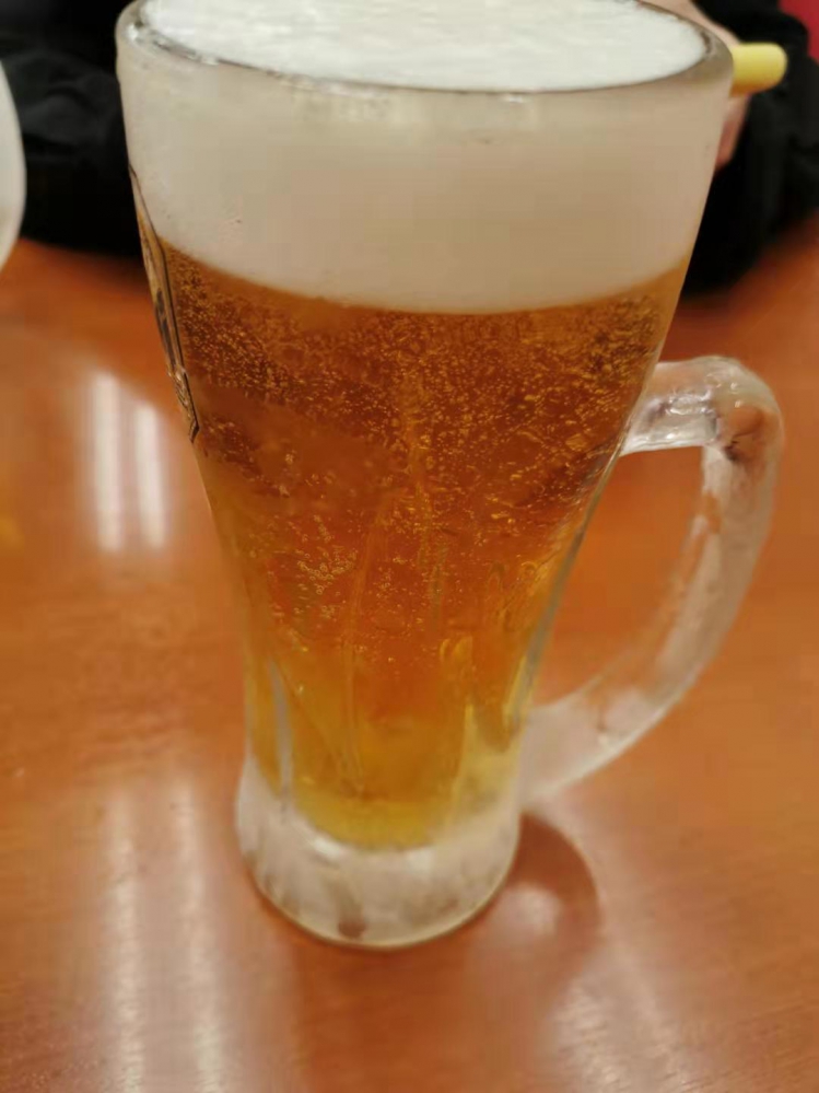 生啤不辣口，惬意
