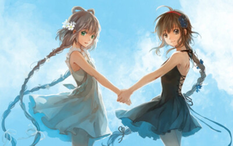 天依阿绫手拉手