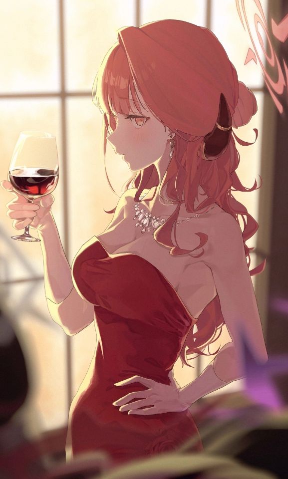 礼服阿露