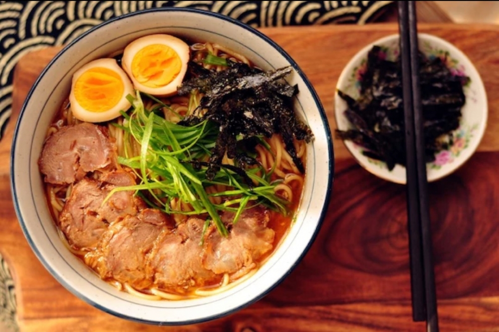 “肉多的”拉面