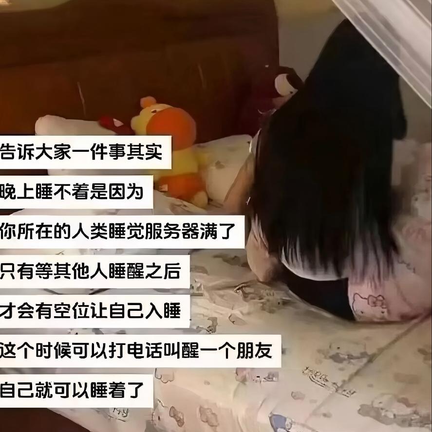 怀民持刀于中庭