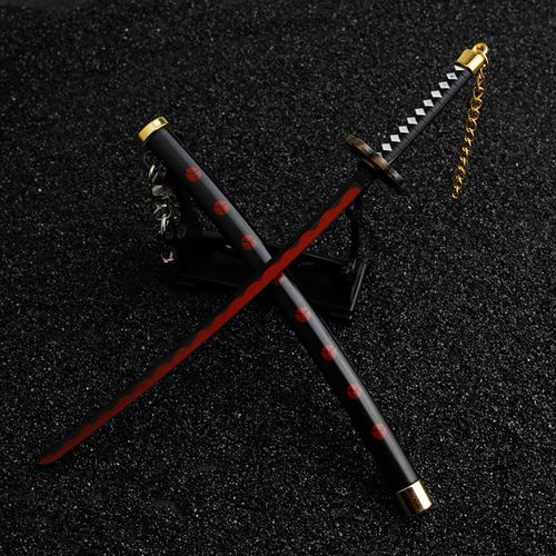 赤色云纹太刀