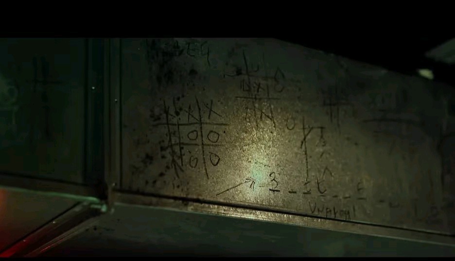 填字游戏＋井字格