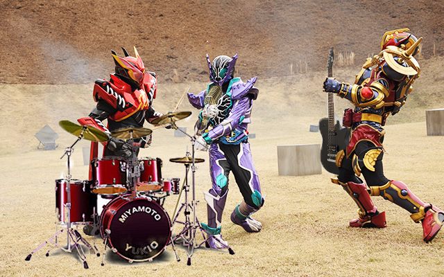 毫无违和感……