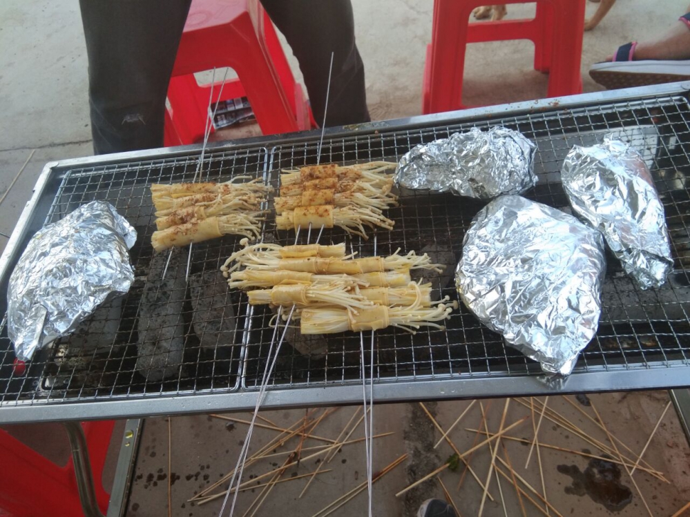 我昨晚发烤肉图了