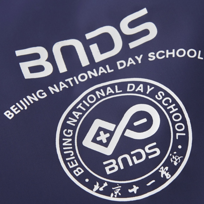 十一学校校服校徽