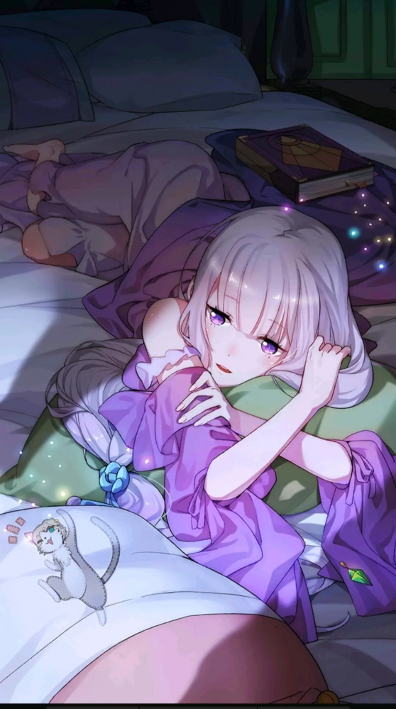 爱蜜莉雅睡袍版