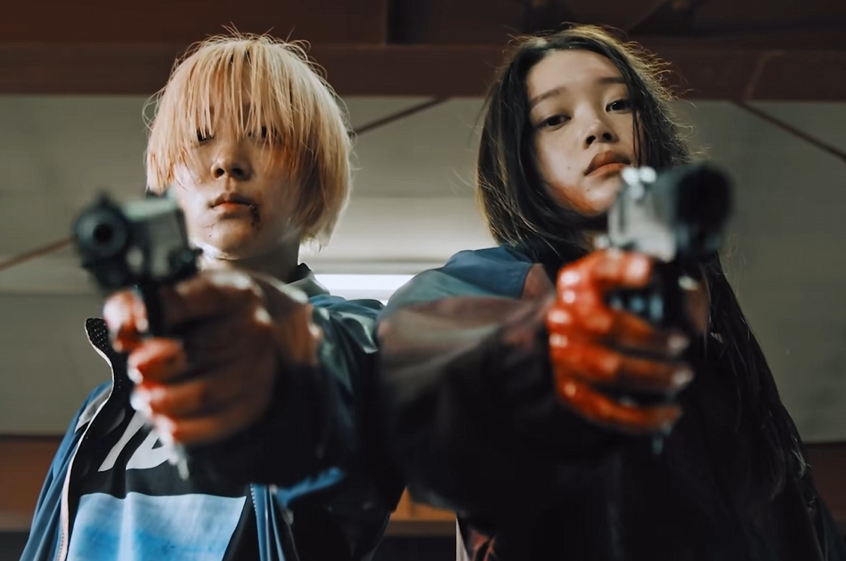 右千里，左真寻