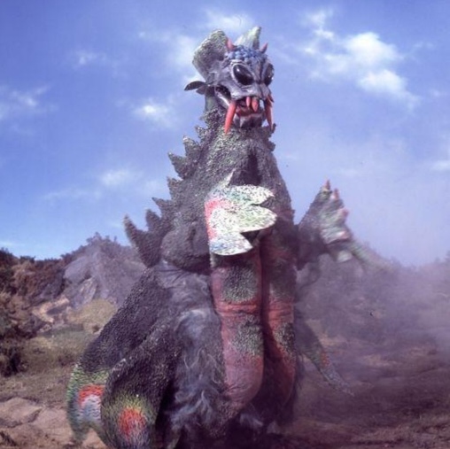 蛾超兽－多拉格利