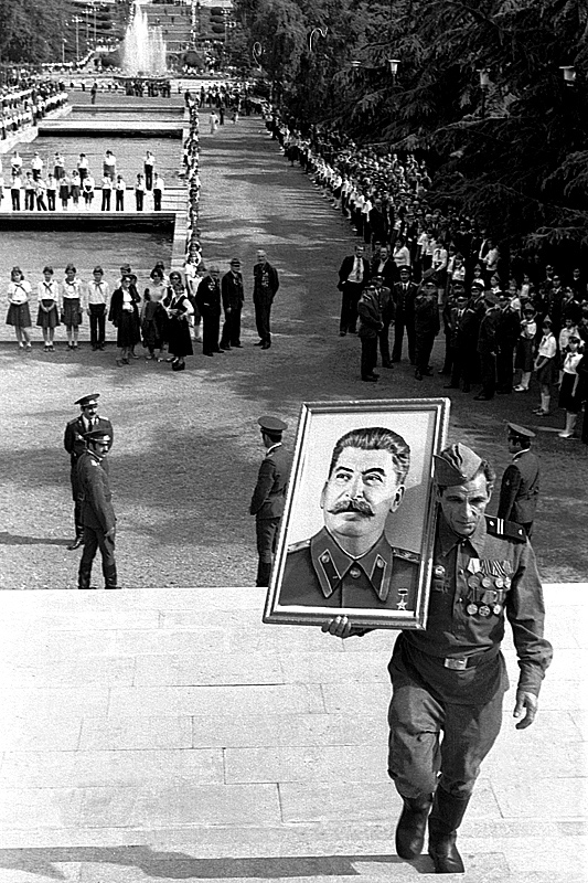 纪念斯大林143诞辰