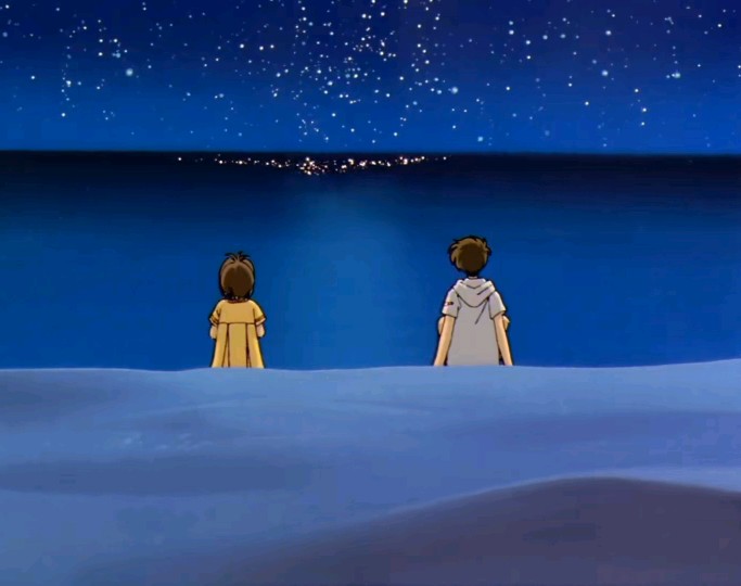 海面星光灿烂