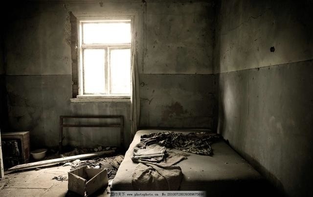 破旧的房间