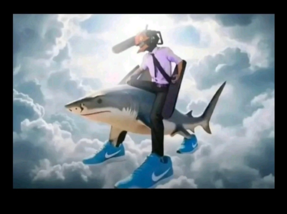 和自己小弟一起逃走的