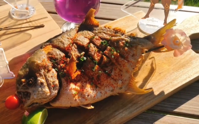 绝境求生烤鱼·还原