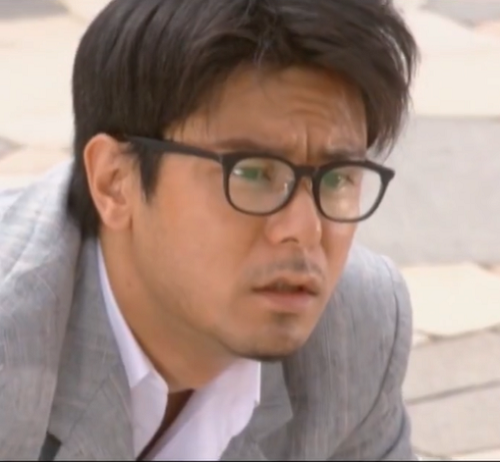 河野医师