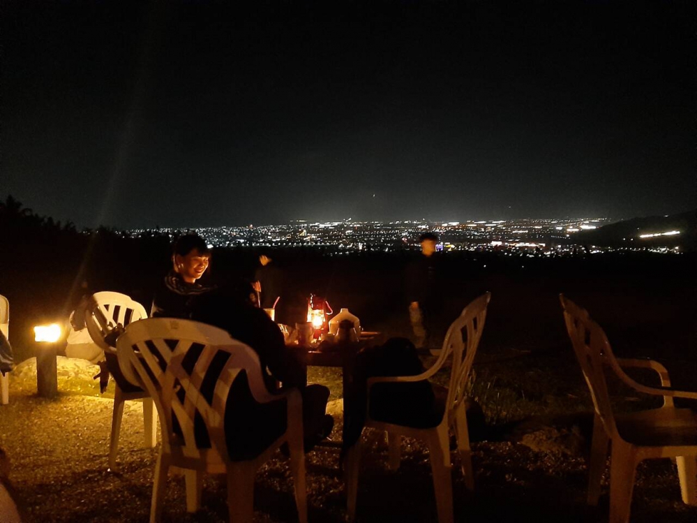 远处的城市美景