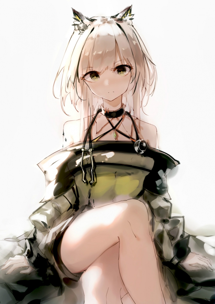 端坐（？）着的凯尔希