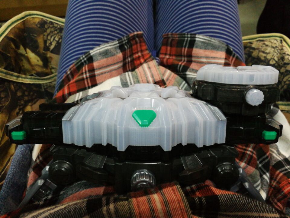 左边的表还没到