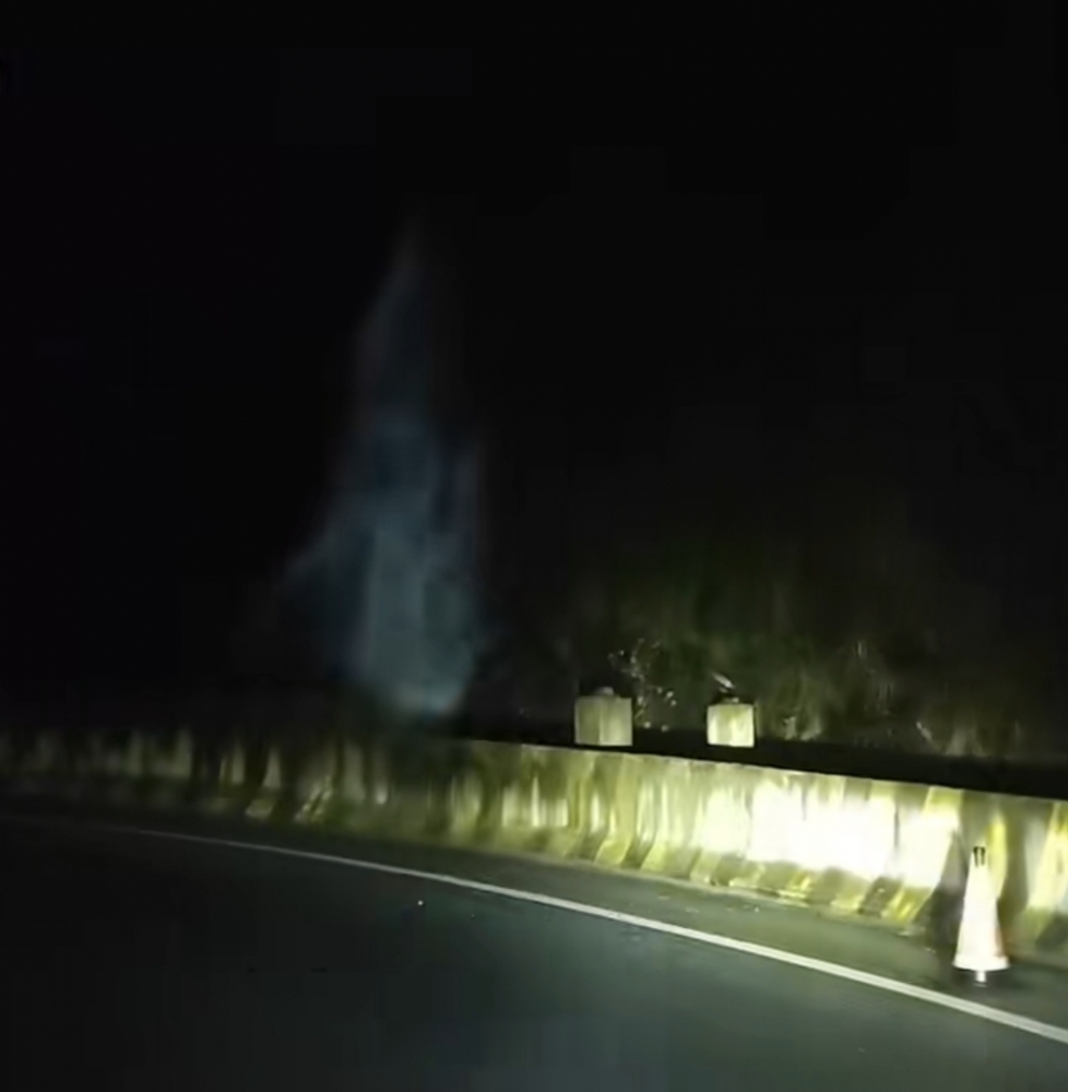 吓赤崎一跳的瀑布